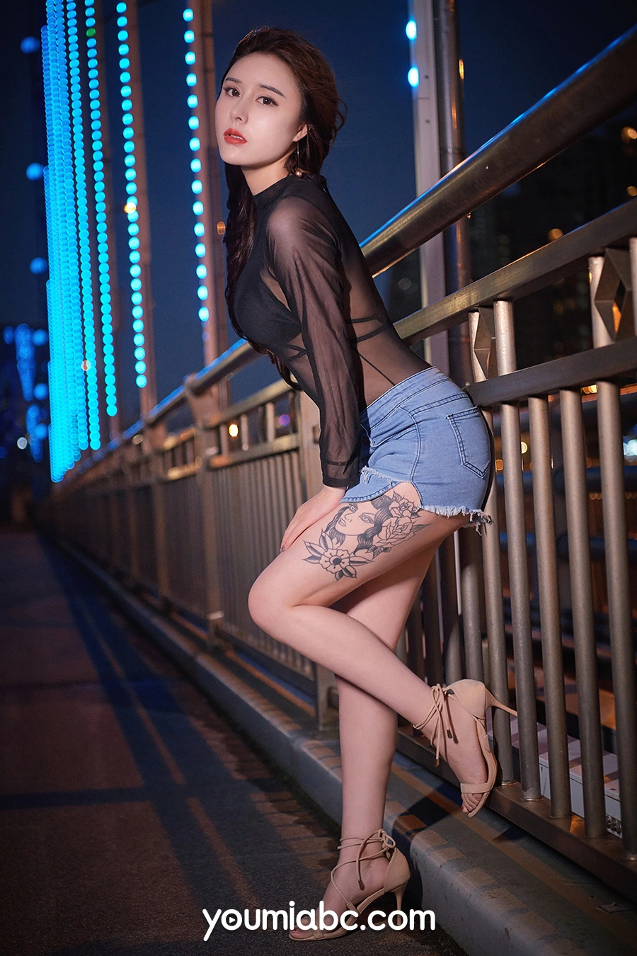 YouMi尤蜜 - 2019.08.08 欲望都市人妻 爱丽莎 2